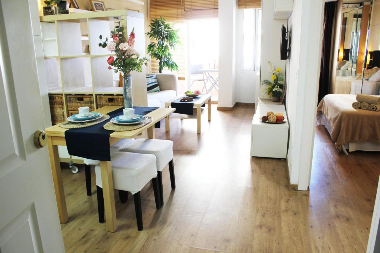 Jupiter 1 Bedroom Zen Appartment 베날마데나코스타 외부 사진